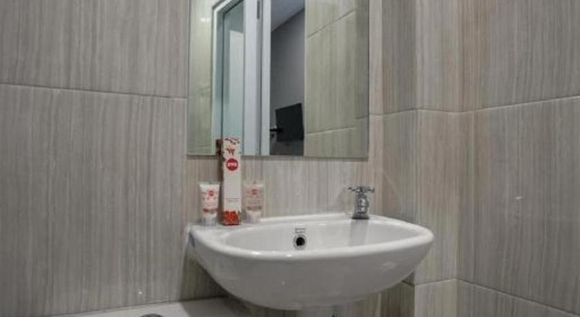 Oyo 568 Rajawali Homestay Palembang Exteriör bild