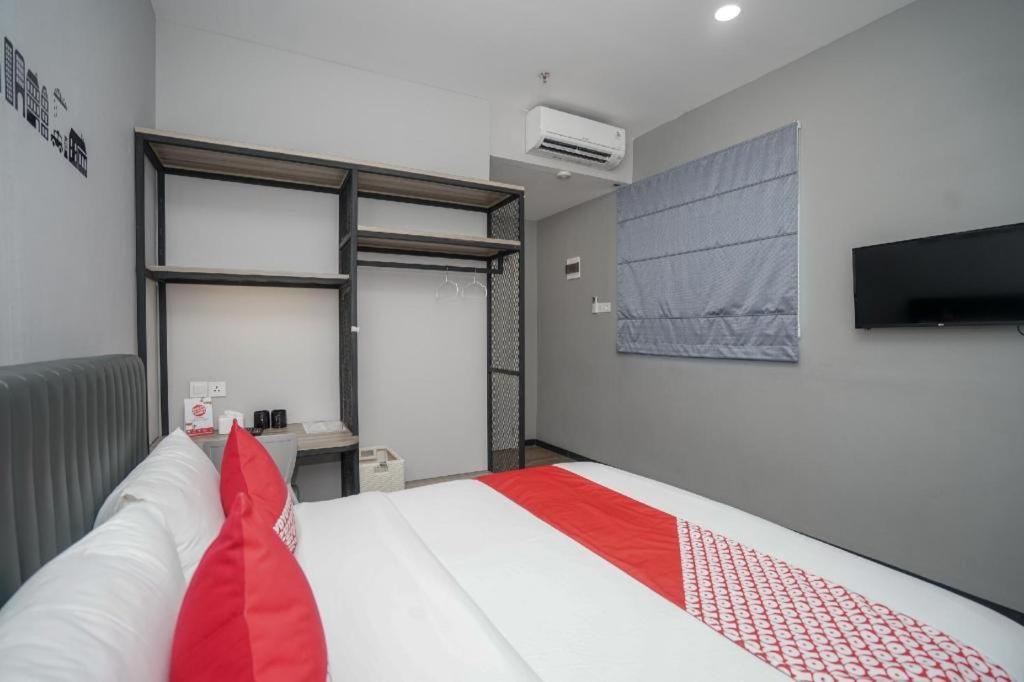 Oyo 568 Rajawali Homestay Palembang Exteriör bild