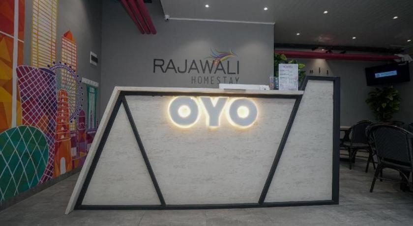 Oyo 568 Rajawali Homestay Palembang Exteriör bild
