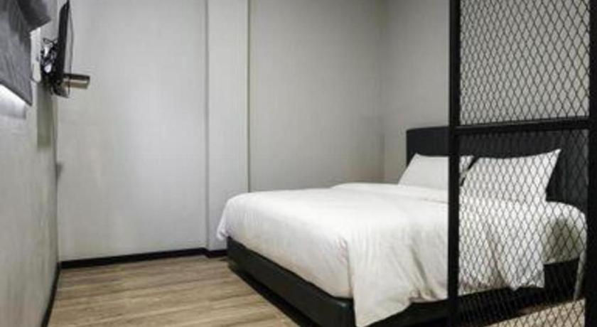 Oyo 568 Rajawali Homestay Palembang Exteriör bild